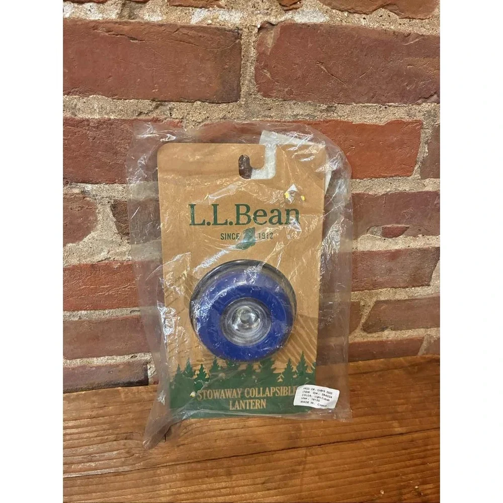 L.L.Bean‎ Stowaway Lantern Cobalt Blue Portable LED